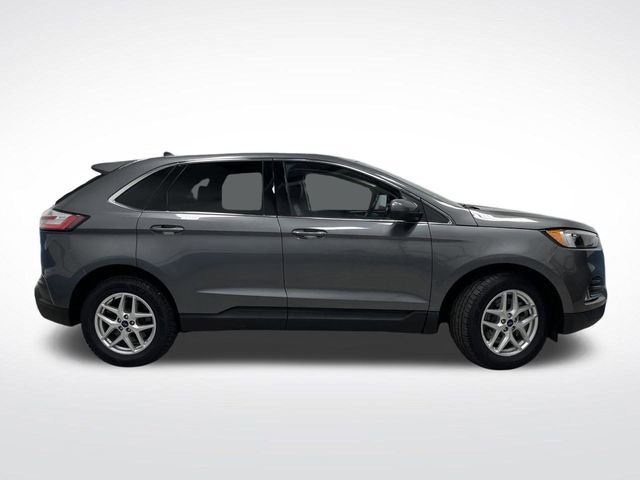 Used 2022 Ford Edge SEL w/ Convenience Package image 2