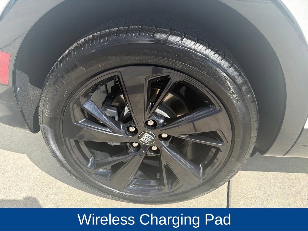 Used 2025 Buick Envision Sport Touring AWD/4WD image 13