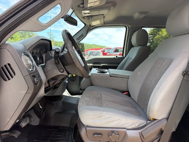 Used 2016 Ford F250 XLT w/ XLT Value Package AWD/4WD image 11