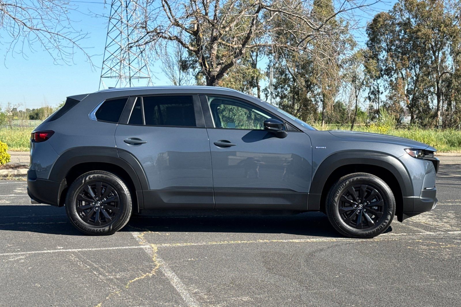 Certified 2025 MAZDA CX-50 2.5 Hybrid w/ Cargo Package image 3