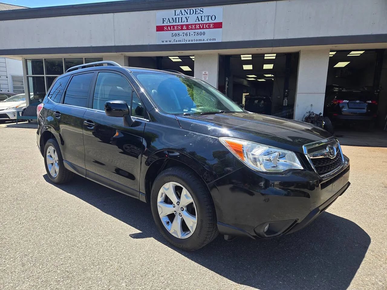 Used 2014 Subaru Forester 2.5i Limited AWD/4WD image 40