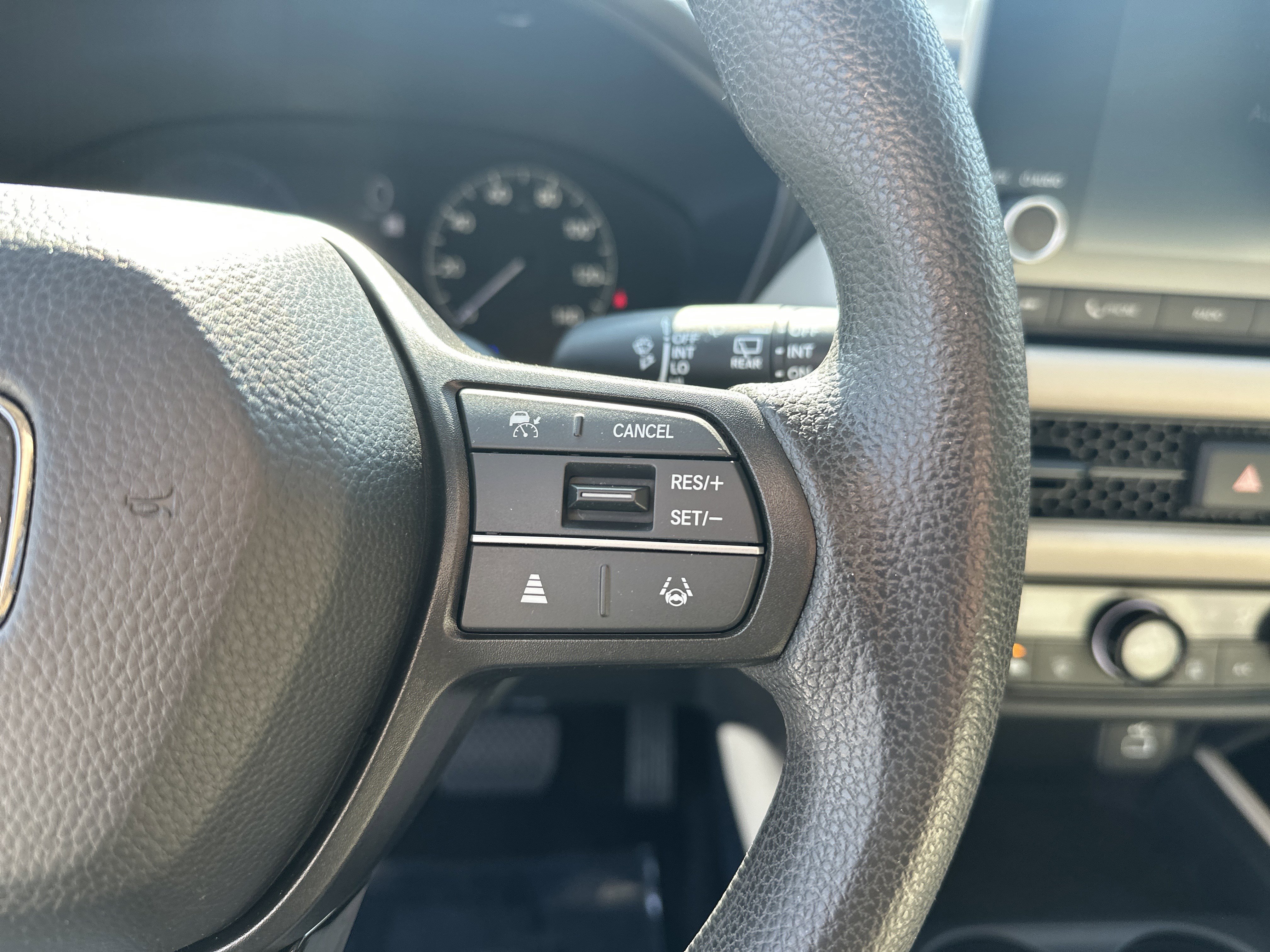 Used 2024 Honda HR-V LX image 20
