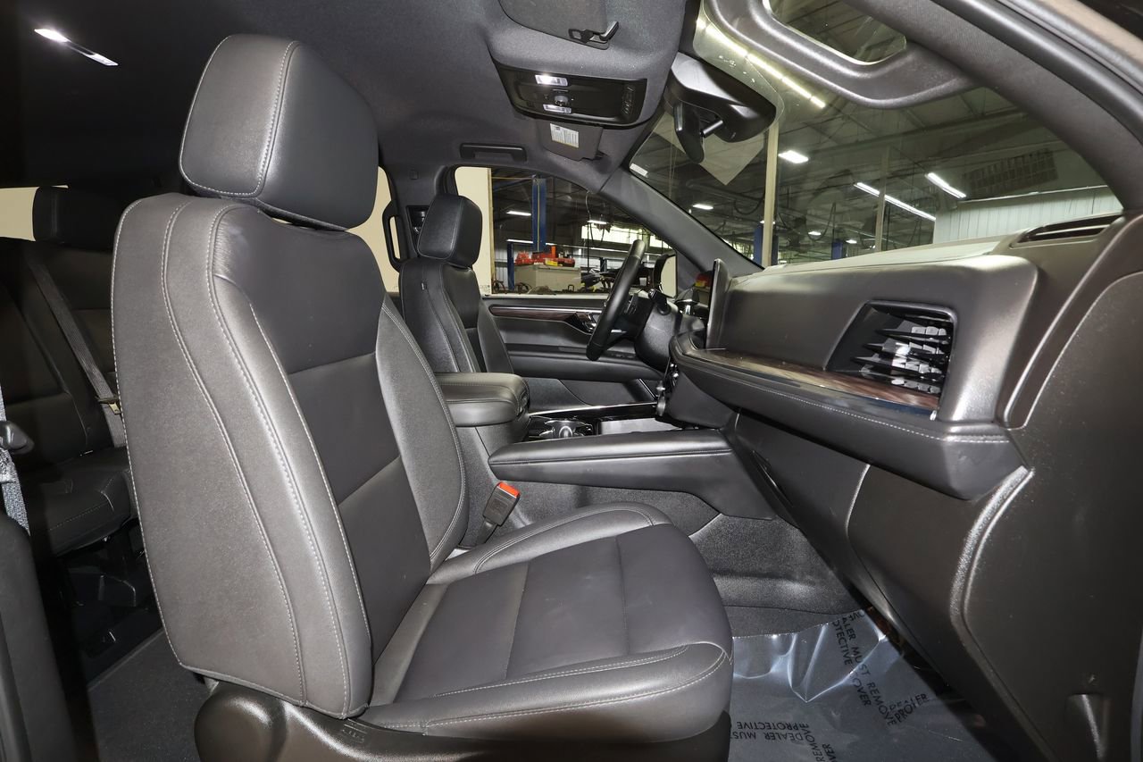 Certified 2025 Chevrolet Tahoe Z71 w/ Comfort Package image 29