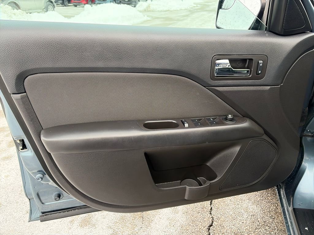 Used 2012 Ford Fusion SE image 21