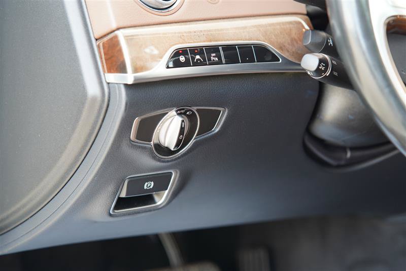 Used 2015 Mercedes-Benz S 550 4MATIC Sedan image 44