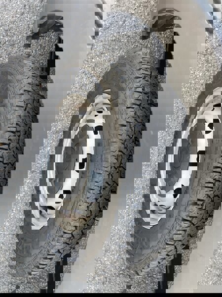 Used 2019 Ford Transit 250 148 High Roof Extended RWD image 23