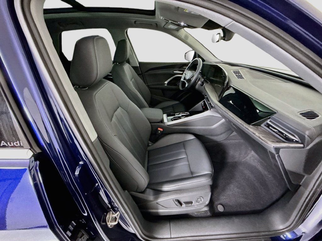 Used 2025 Audi Q5 Premium w/ Premium Plus AWD/4WD image 20