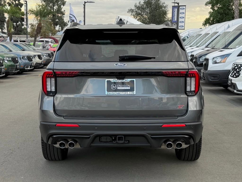 New 2026 Ford Explorer ST w/ Sun And Sound Package image 6