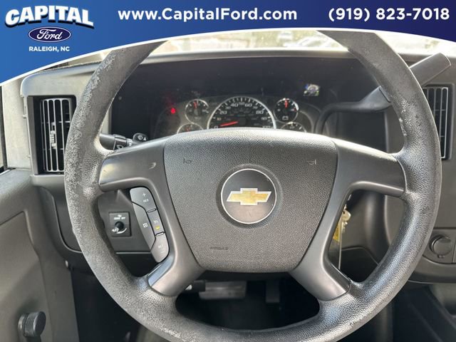 Used 2015 Chevrolet Express 3500 Extended RWD image 27