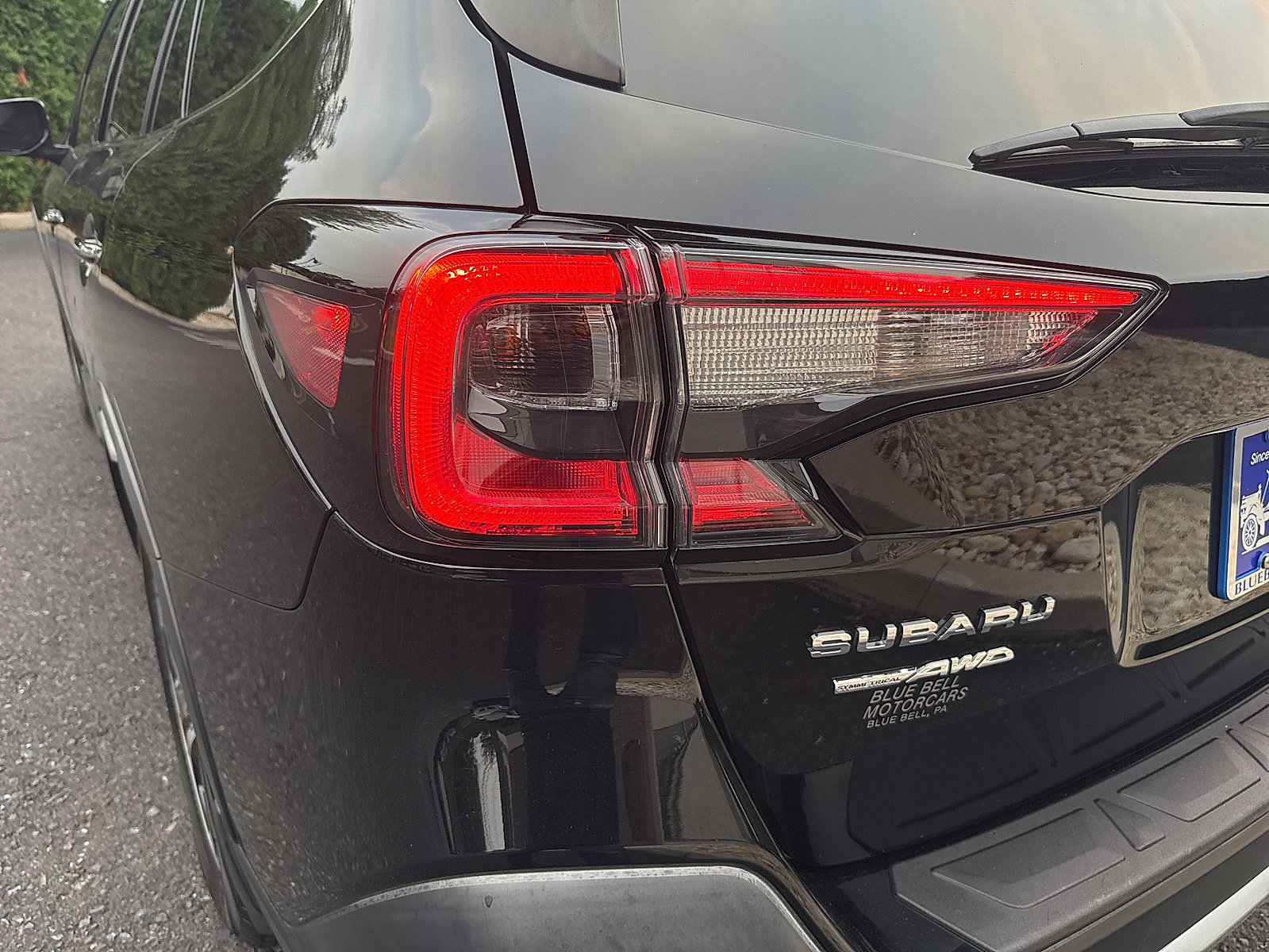 Used 2020 Subaru Outback Touring XT AWD/4WD image 17