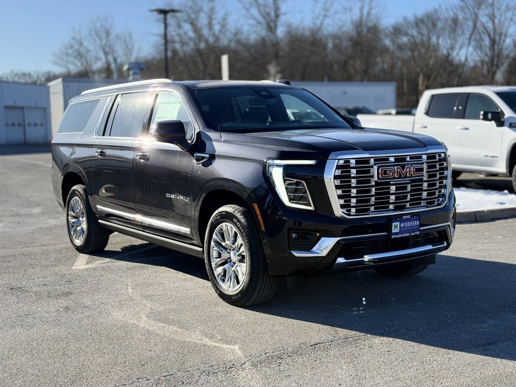 New 2026 GMC Yukon XL Denali image 8