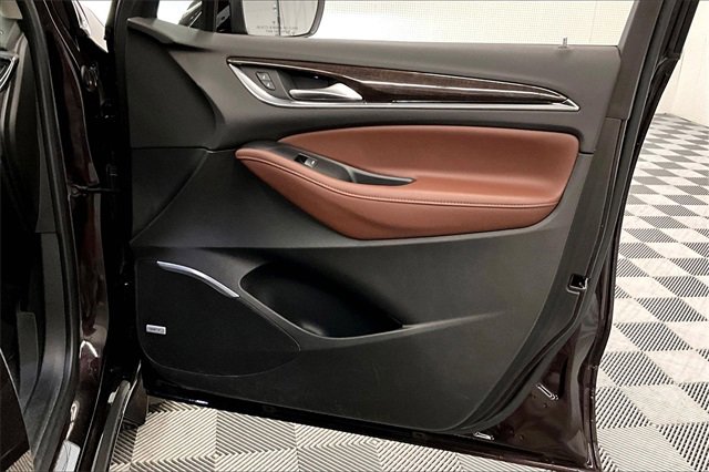 Used 2021 Buick Enclave Avenir image 18