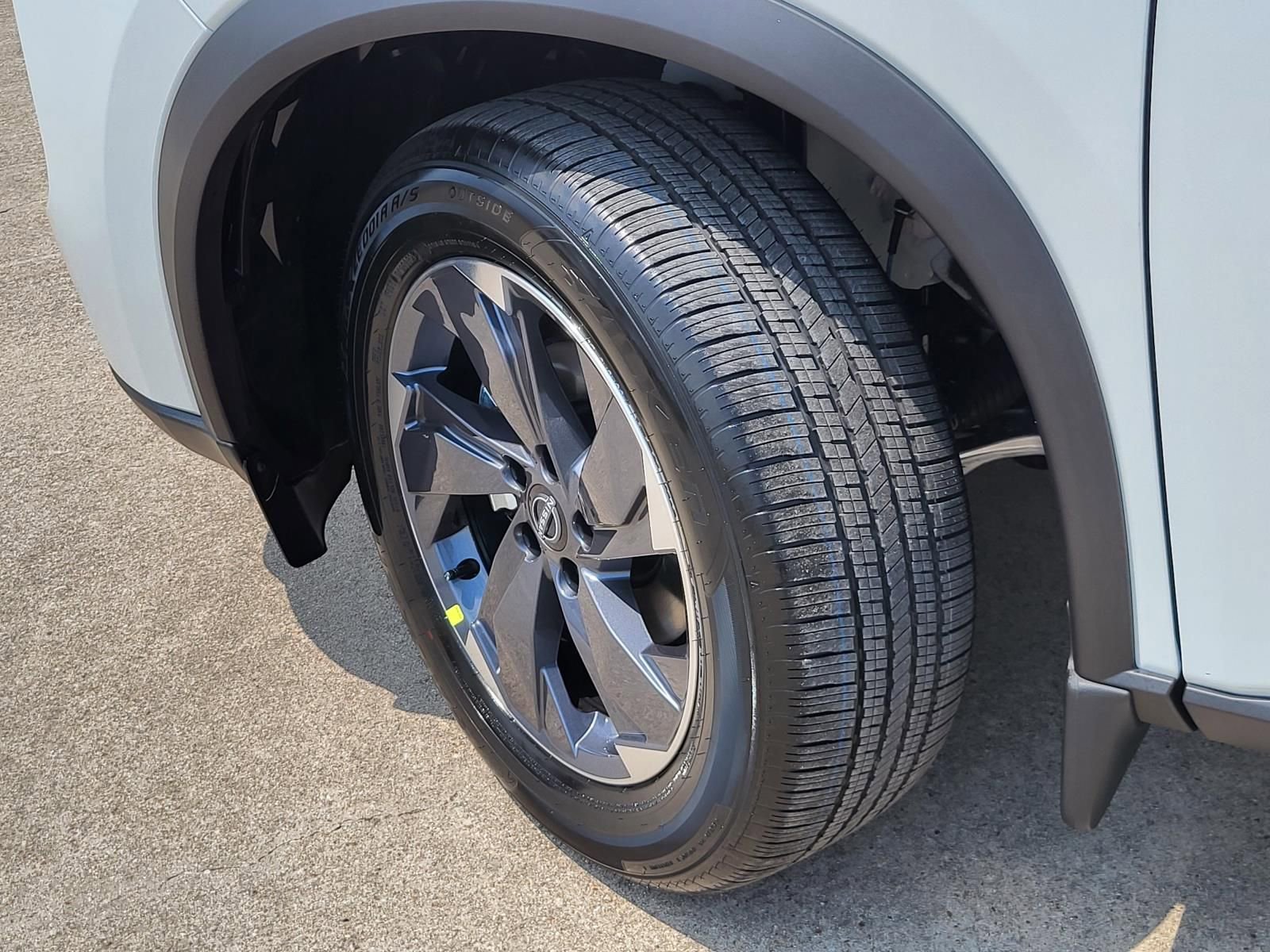 New 2026 Nissan Rogue SV image 9