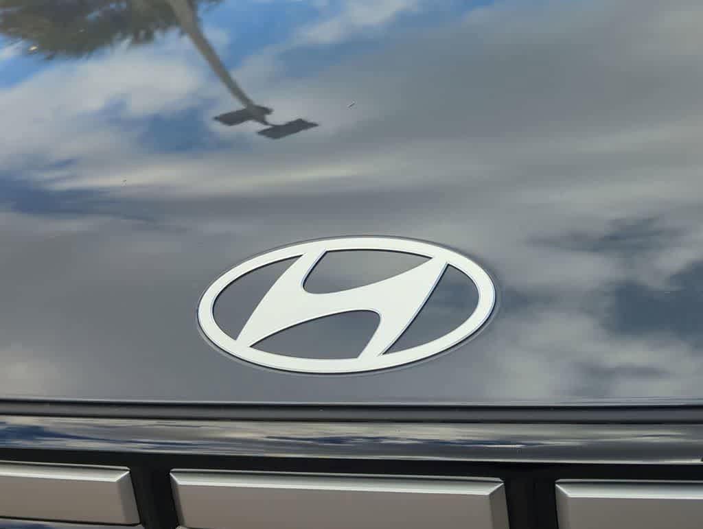 New 2026 Hyundai Santa Fe SE image 12