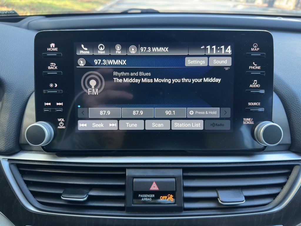 Used 2021 Honda Accord Touring image 37