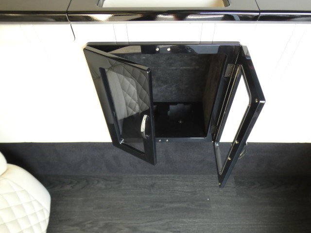 Used 2019 Mercedes-Benz Sprinter 170 image 26