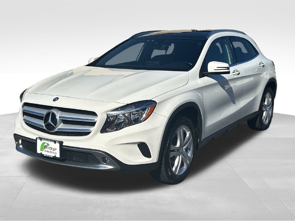 Used 2016 Mercedes-Benz GLA 250 4MATIC image 3