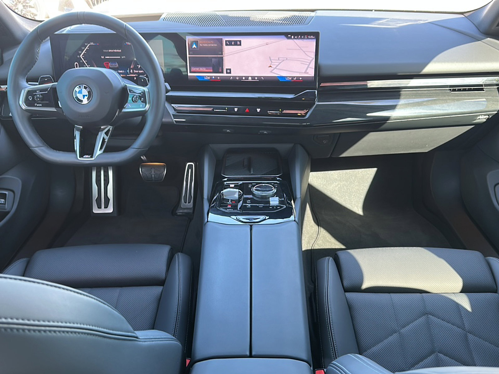 Certified 2024 BMW 530i w/ M Sport Package image 20