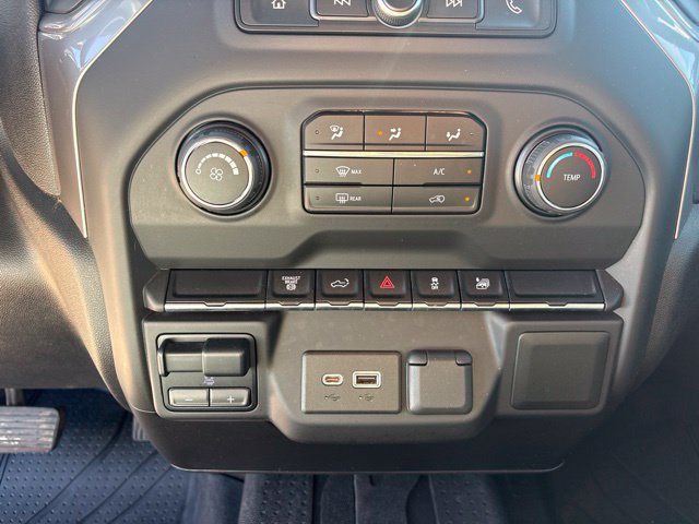 Used 2021 Chevrolet Silverado 2500 Custom w/ Custom Value Package AWD/4WD image 28