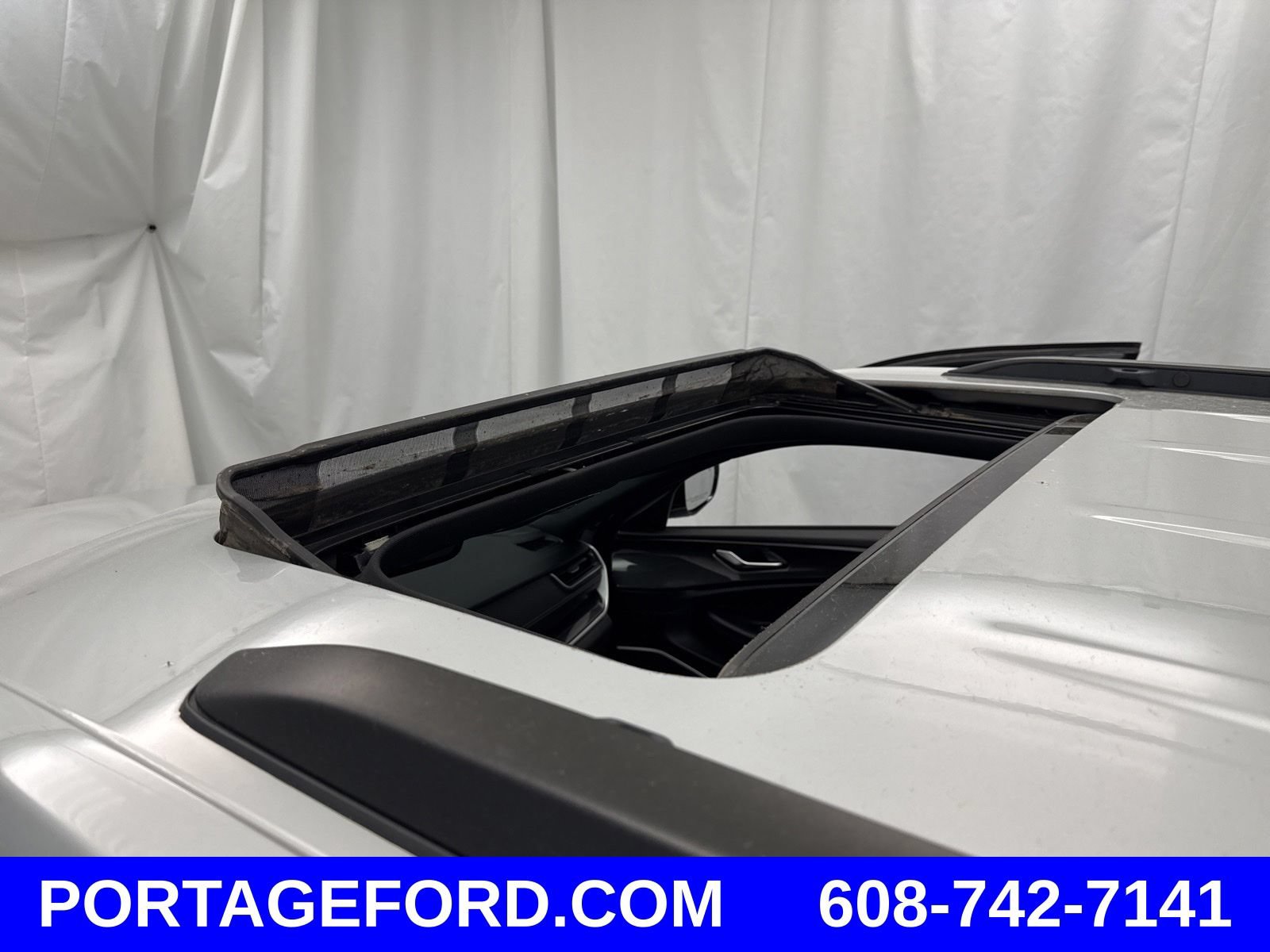 Used 2022 Jeep Grand Cherokee L Laredo AWD/4WD image 28