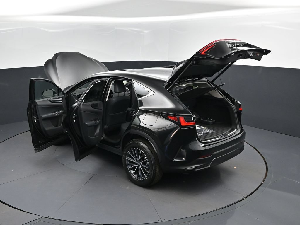New 2026 Lexus NX 350 AWD image 2