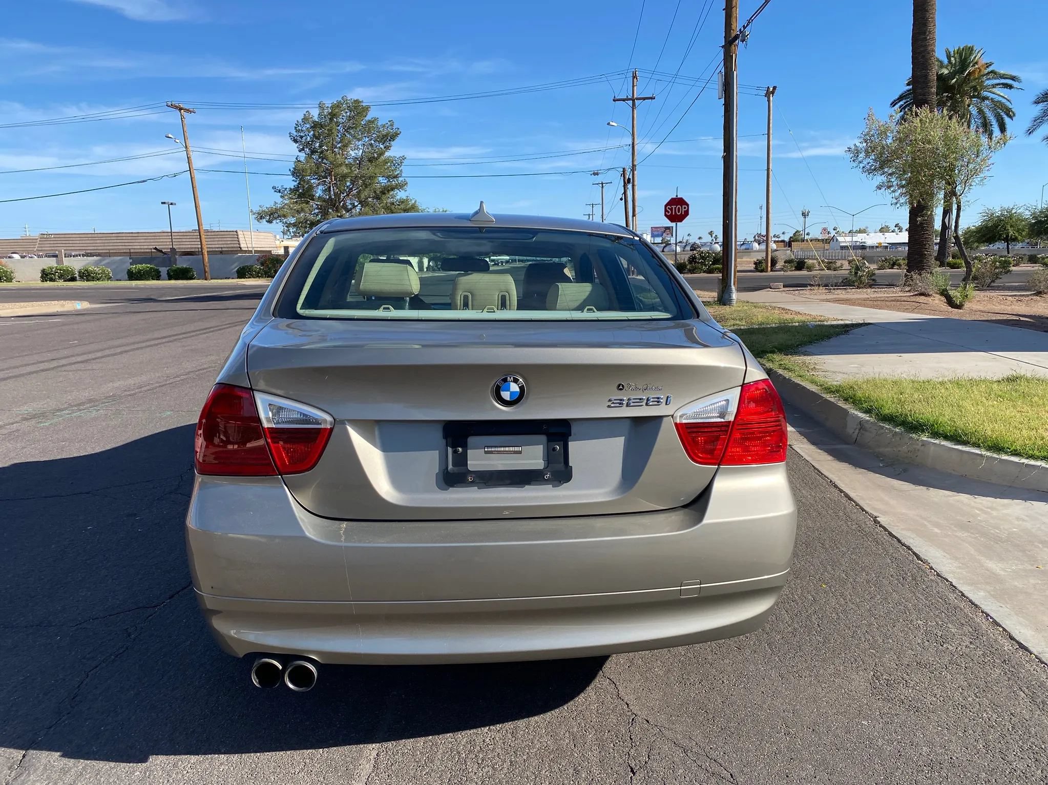 Used 2008 BMW 328i Sedan RWD image 2