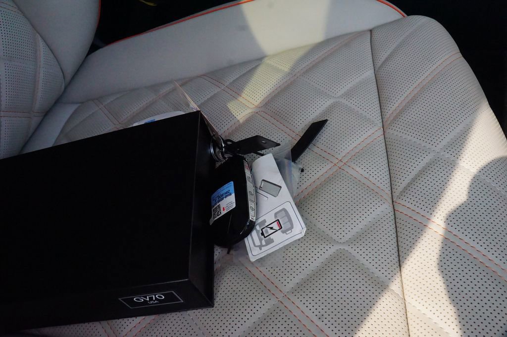 New 2026 Genesis GV70 3.5T Sport Prestige image 25