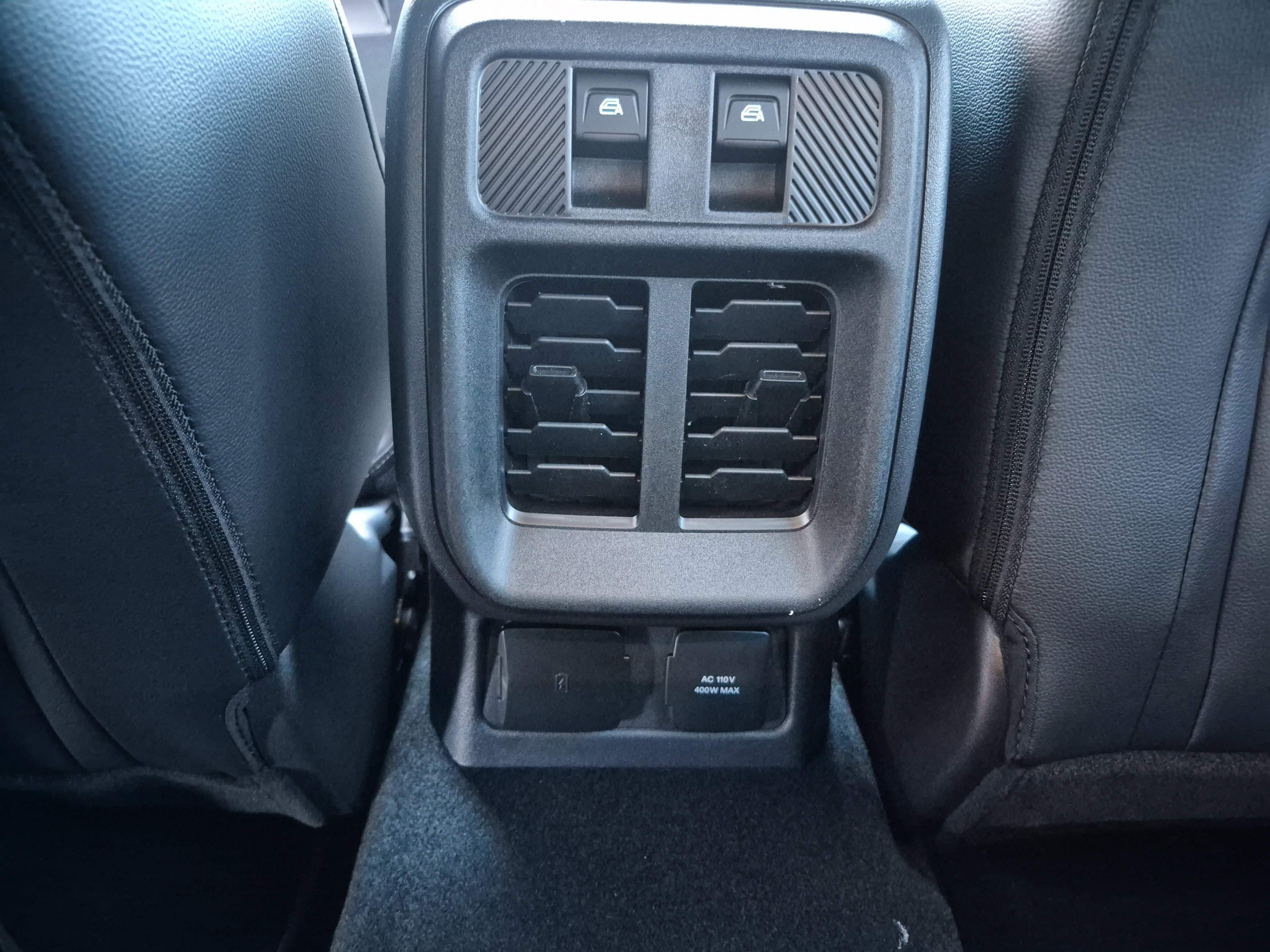 New 2025 Ford Bronco Outer Banks image 19