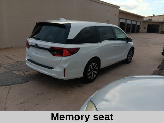 New 2026 Honda Odyssey EX-L image 4