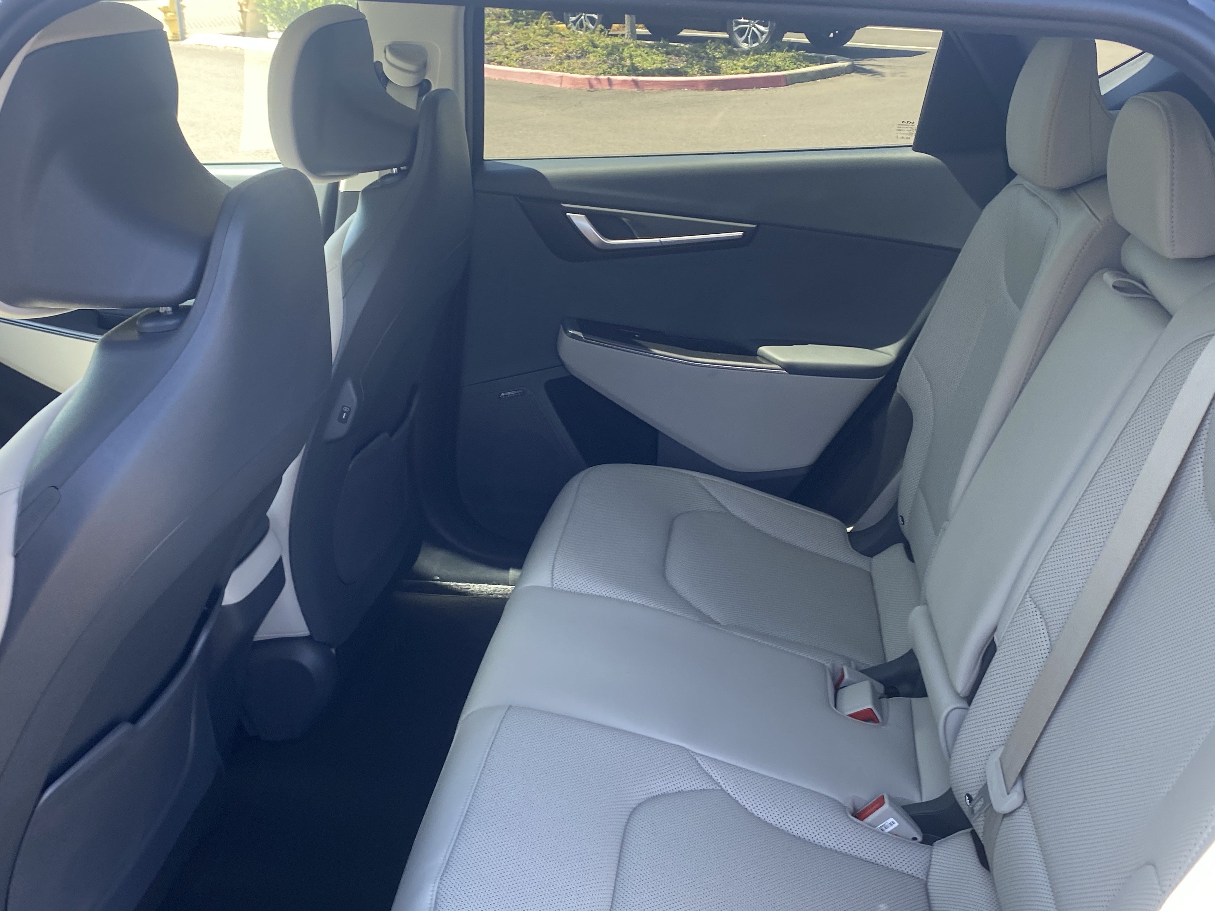 Used 2024 Kia EV6 Wind w/ Wind Technology Package AWD/4WD image 14