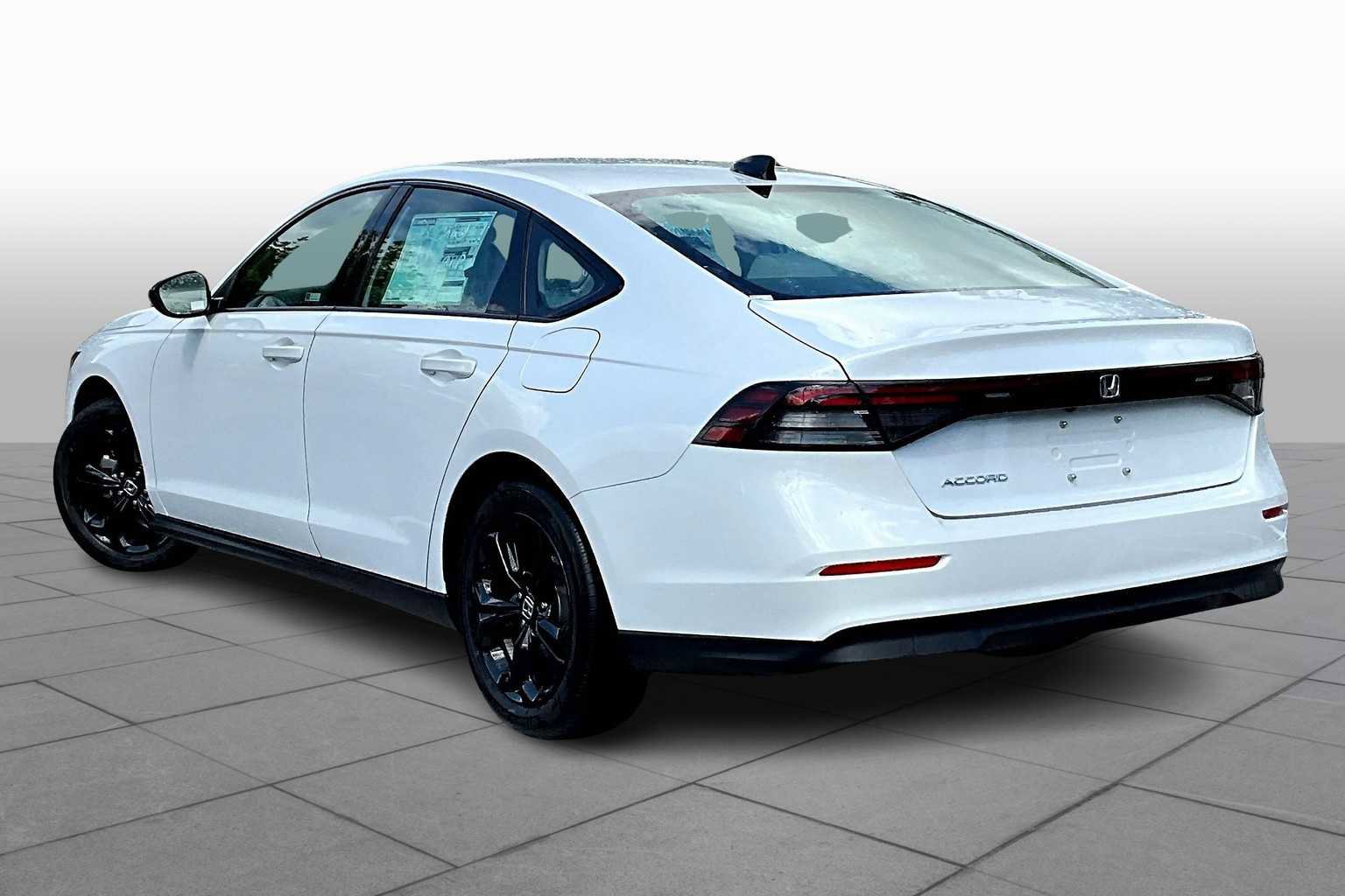 New 2025 Honda Accord SE image 7