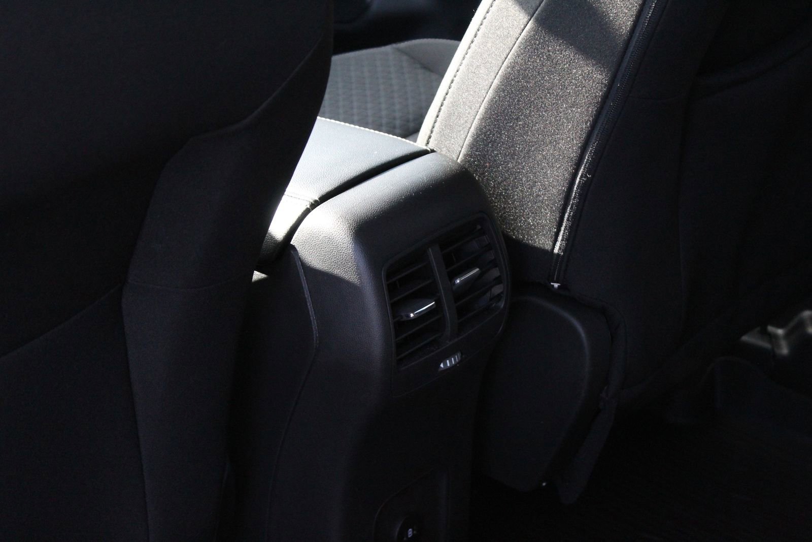 Used 2023 Ford Escape Active image 12