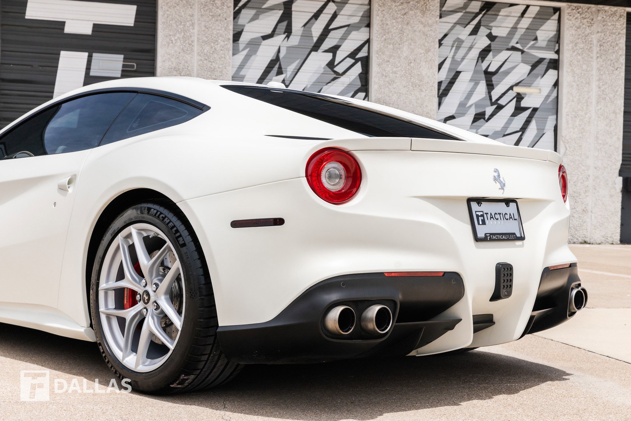 Used 2014 Ferrari F12 Berlinetta image 14
