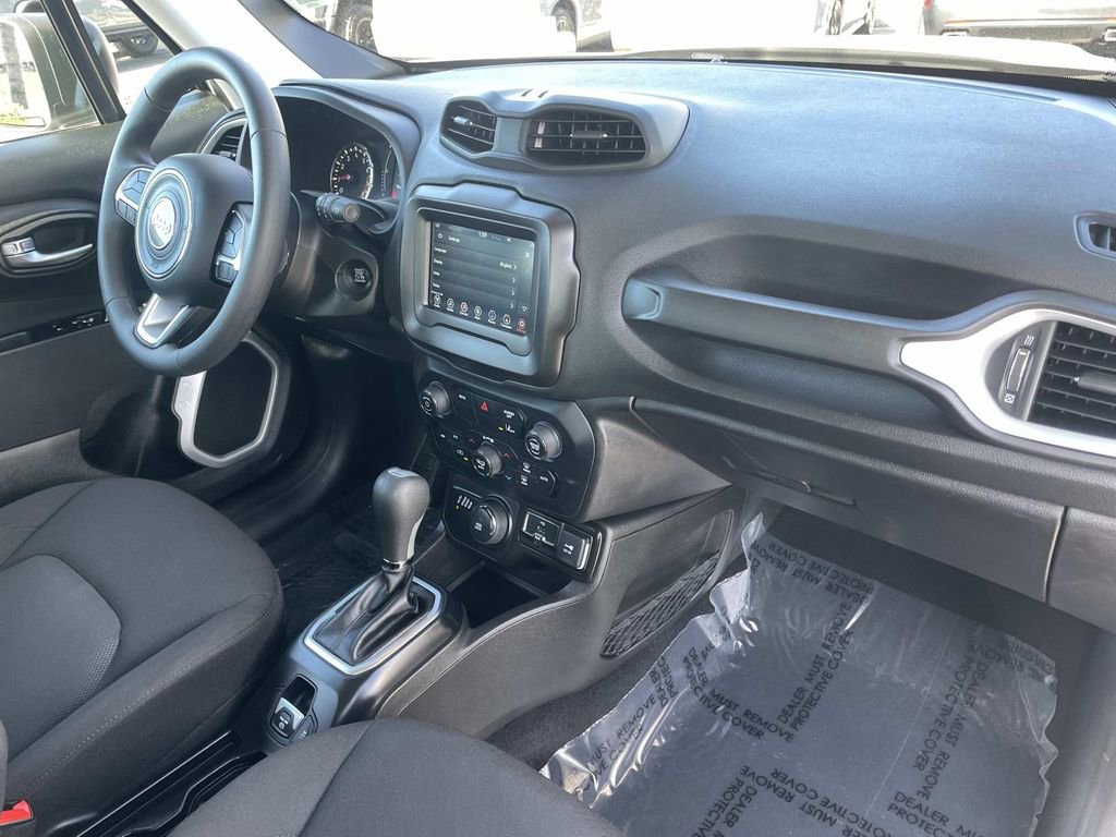 Used 2021 Jeep Renegade Sport image 29