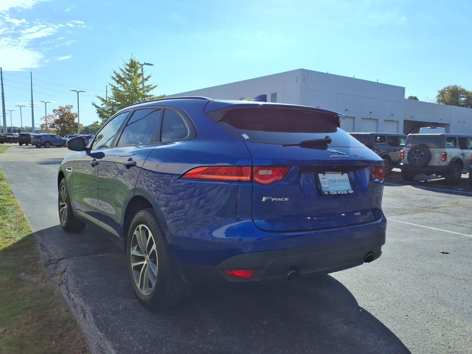 Used 2018 Jaguar F-PACE Premium AWD/4WD image 7