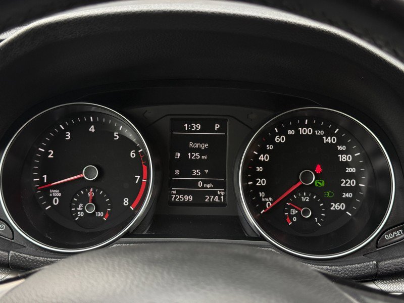 Used 2018 Volkswagen Passat 2.0T S image 17