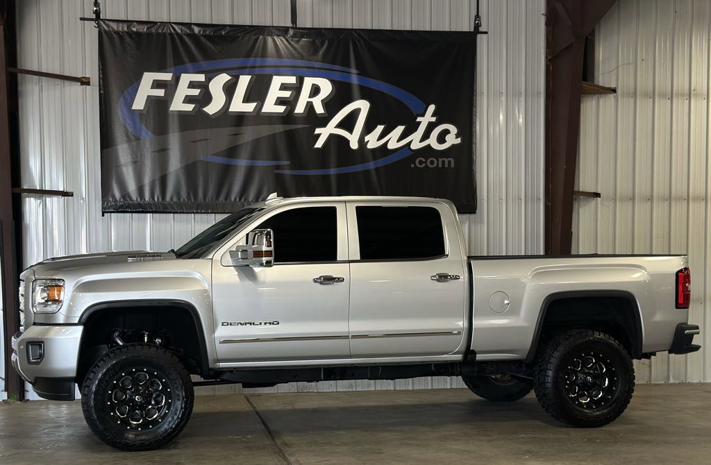 Used 2018 GMC Sierra 2500 Denali w/ Duramax Plus Package