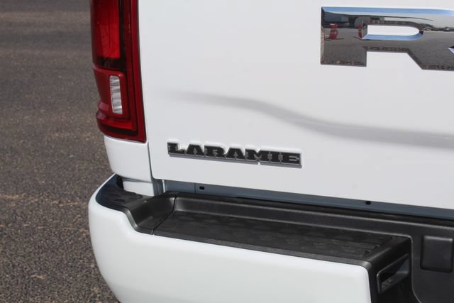 Used 2025 RAM 2500 Laramie AWD/4WD image 5
