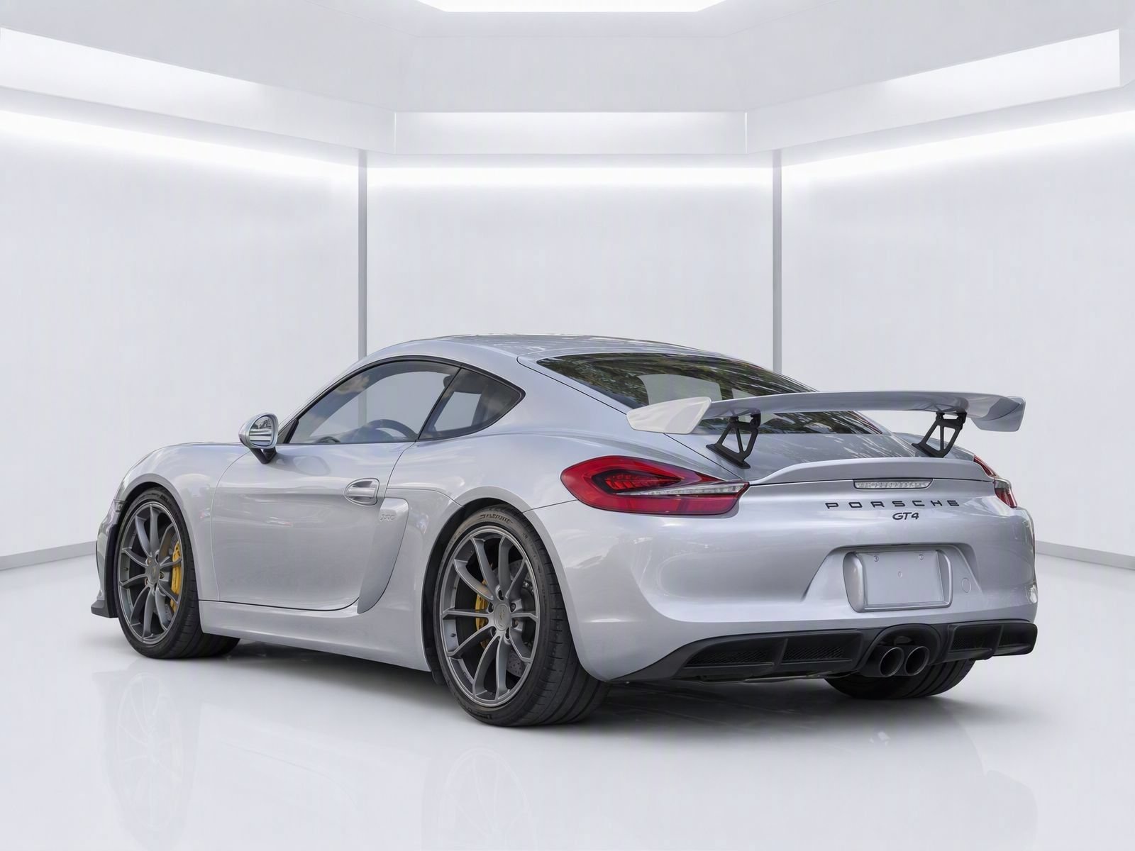 Used 2016 Porsche Cayman GT4 RWD image 7