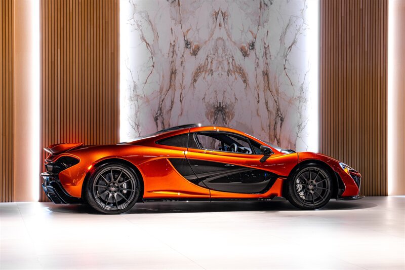 Used 2014 McLaren P1 RWD image 5