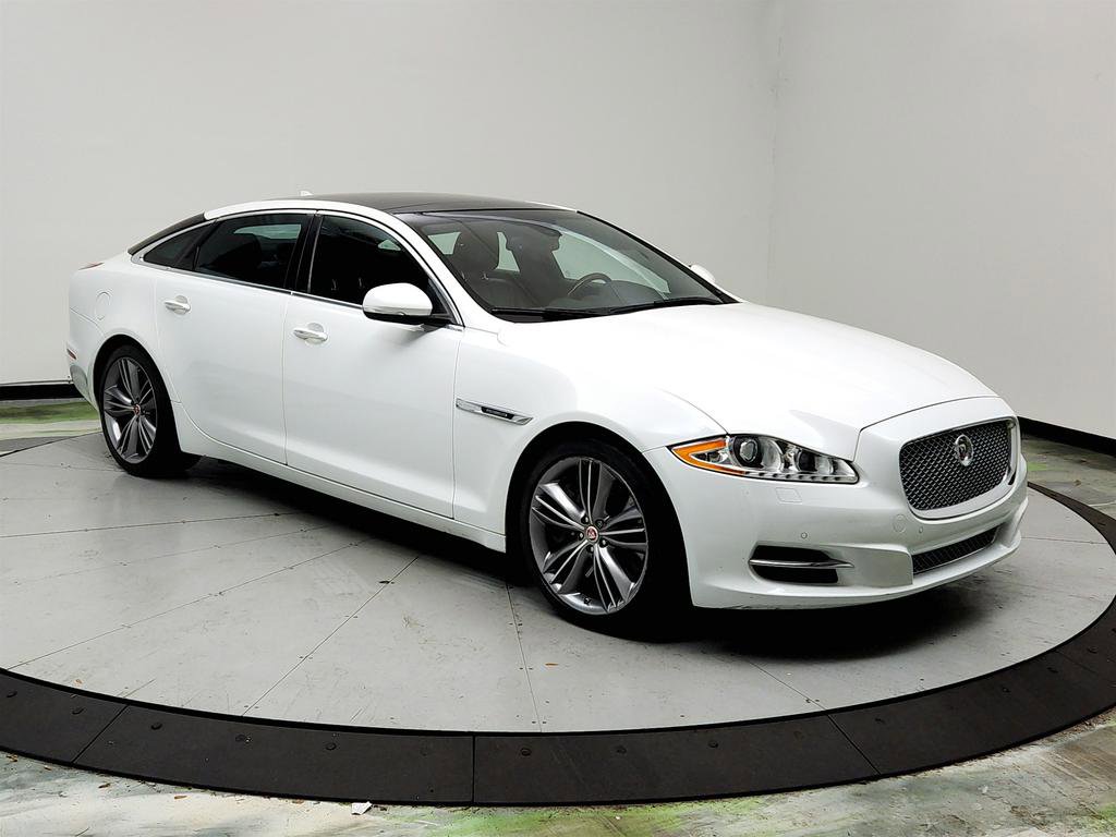Used 2015 Jaguar XJ L Supercharged image 3