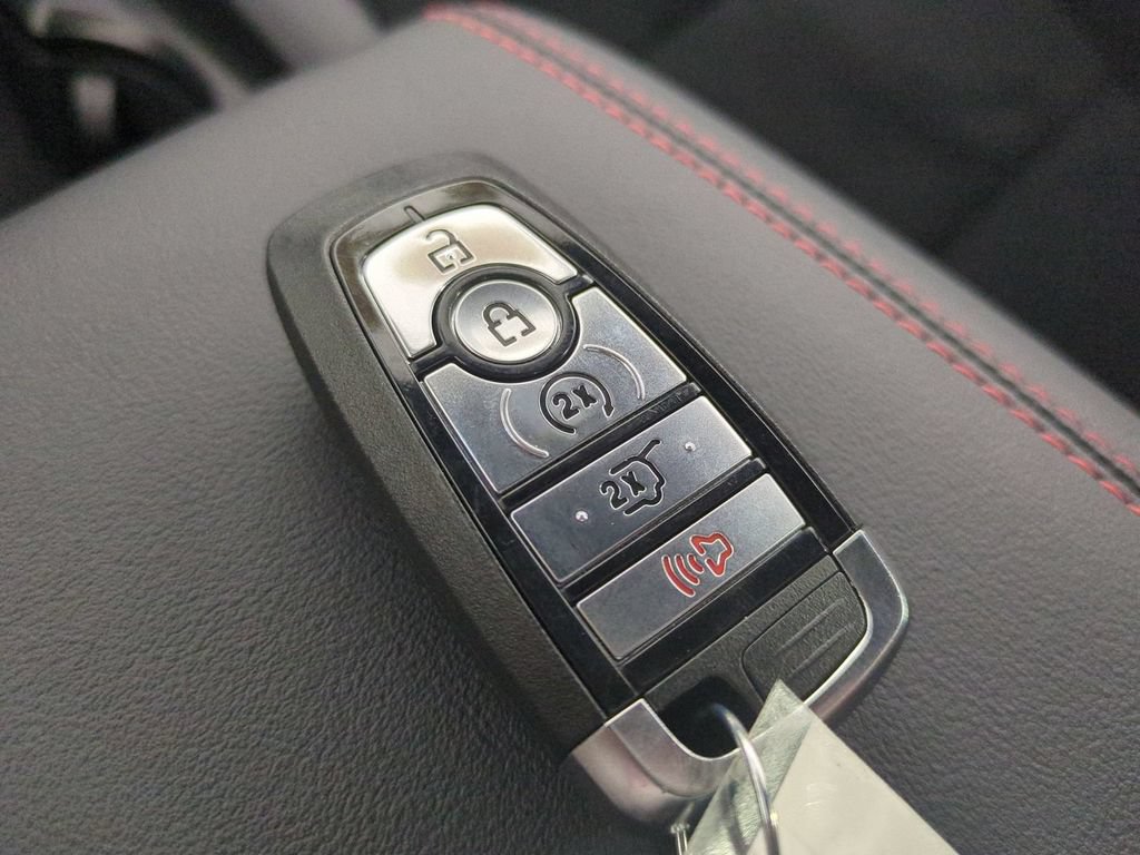 Used 2025 Ford Explorer ST AWD/4WD image 40