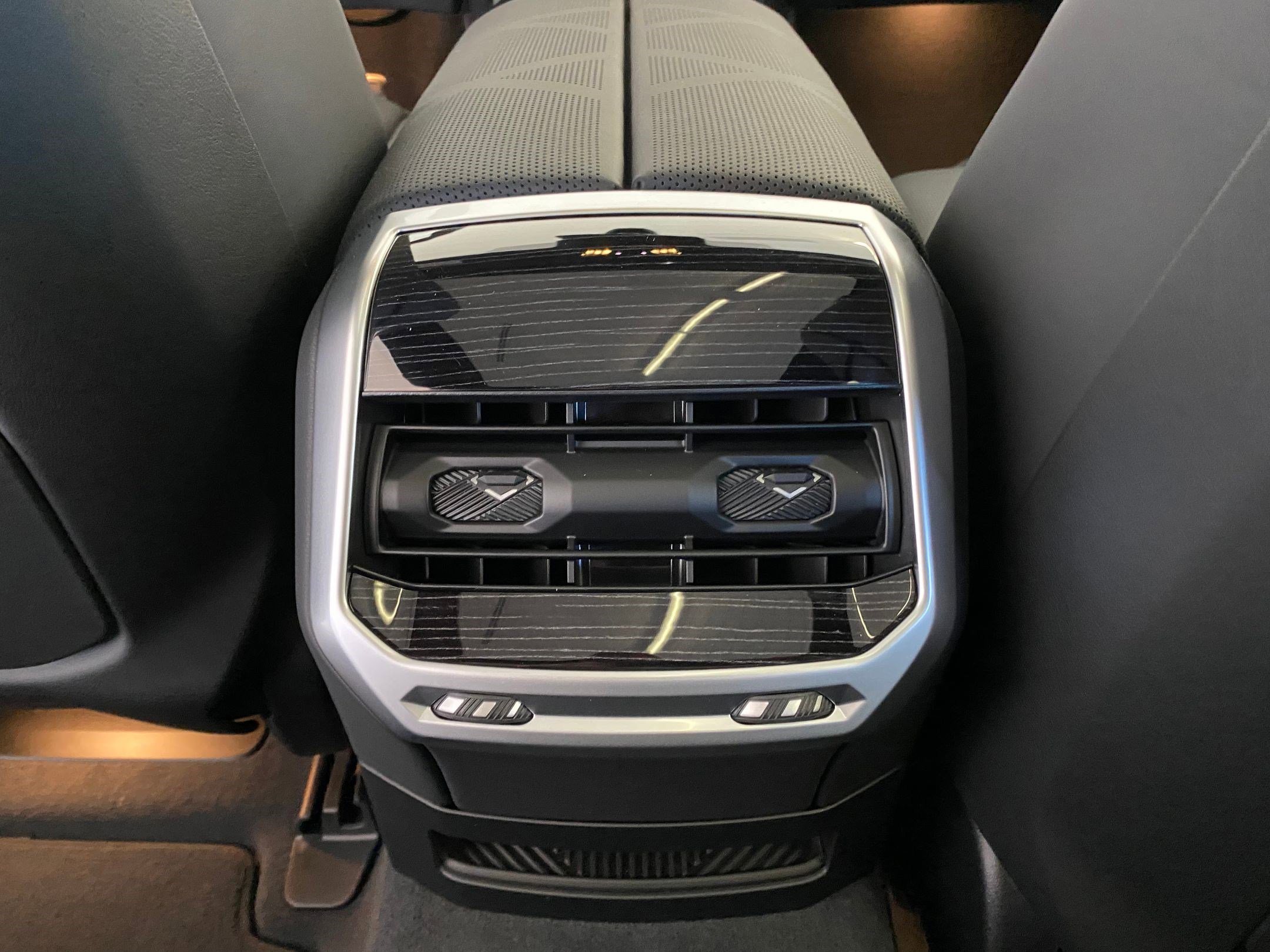 New 2026 BMW 740i xDrive image 29