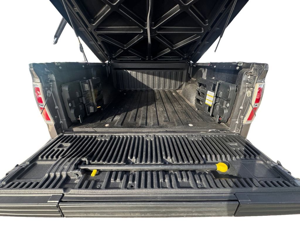 Used 2011 Ford F150 Platinum image 18