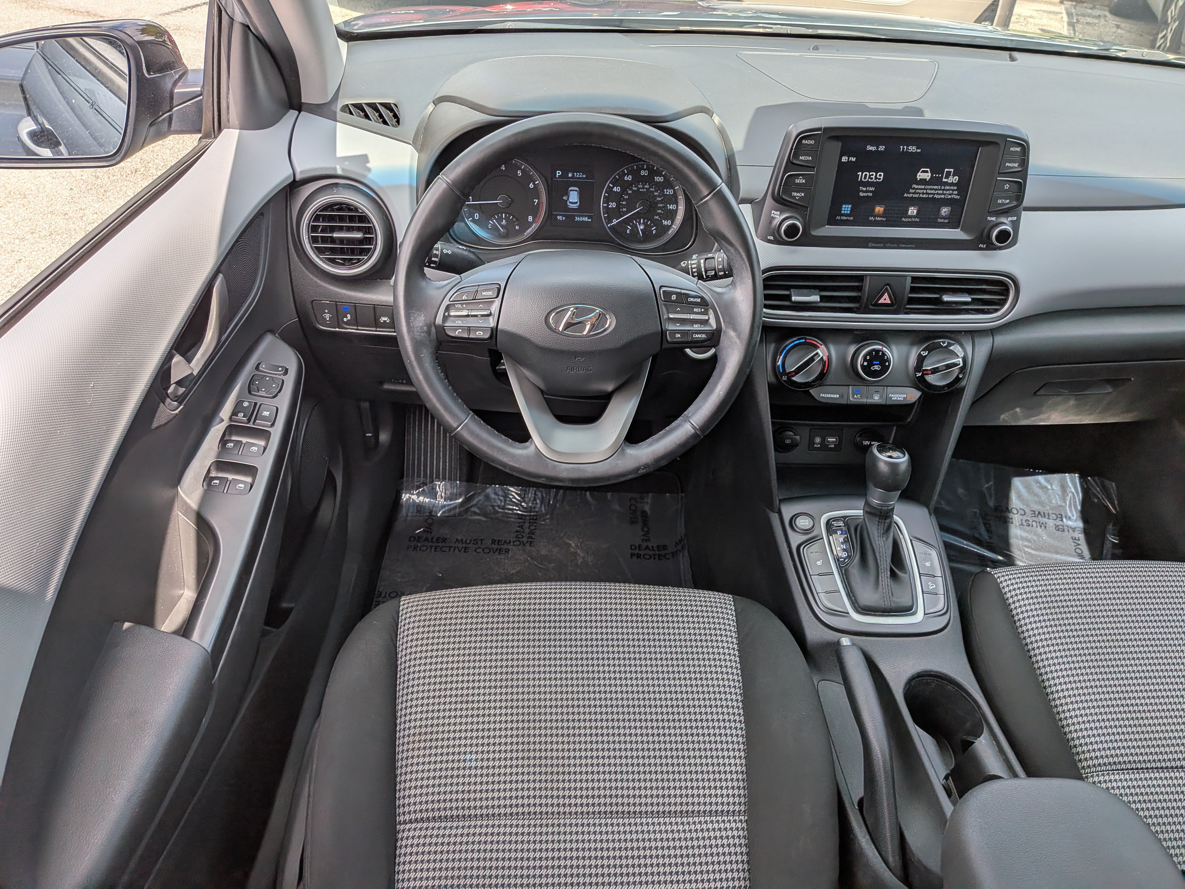 Used 2019 Hyundai Kona SEL FWD image 17