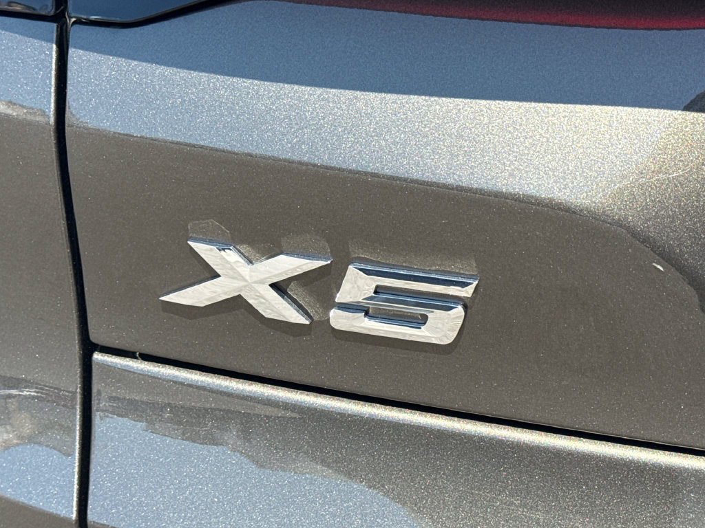 New 2026 BMW X5 xDrive40i w/ Premium Package AWD/4WD image 9
