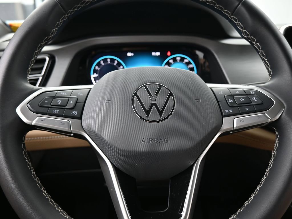 Used 2024 Volkswagen Atlas Cross Sport SE image 26