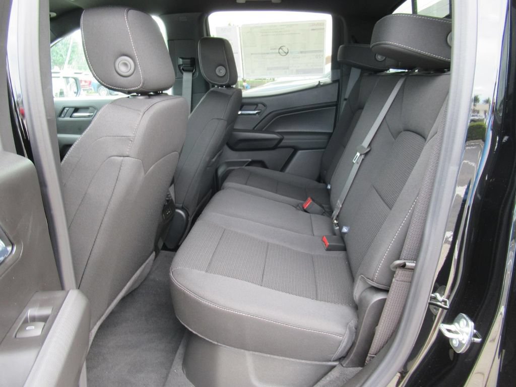 New 2026 GMC Canyon Elevation w/ Convenience Package RWD image 32