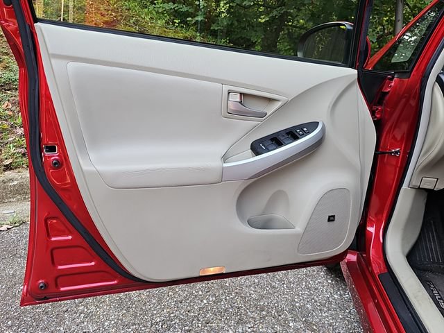 Used 2013 Toyota Prius Four FWD image 8