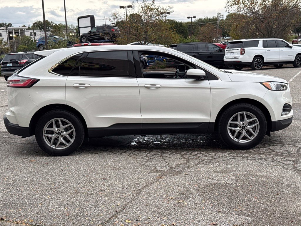 Used 2024 Ford Edge SEL AWD/4WD image 13